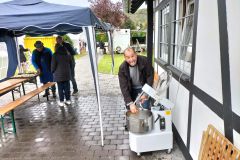 Nach-dem-Backen-wird-geputzt